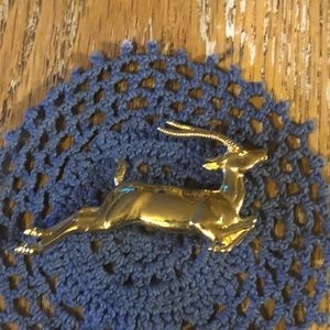 Vintage Leaping Gazelle Brooch Gold